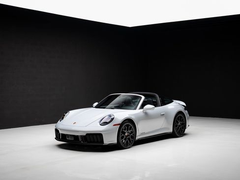 Used 2026 Porsche 911 Targa 4 GTS w/ Premium Package AWD/4WD image 6