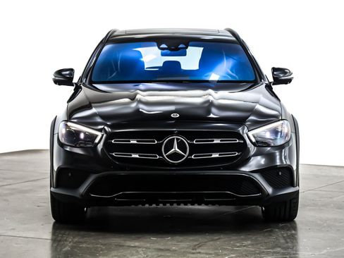 Certified 2022 Mercedes-Benz E 450 4MATIC All-Terrain Wagon image 4