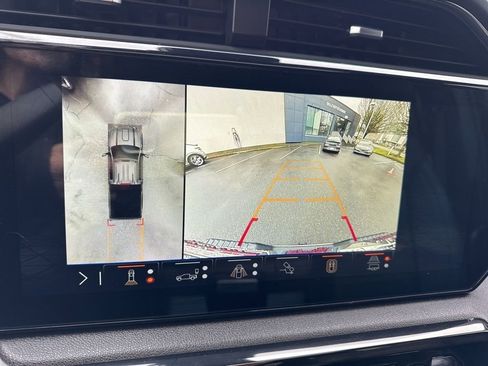 Used 2024 GMC Sierra 3500 AT4 w/ AT4 Premium Plus Package image 51