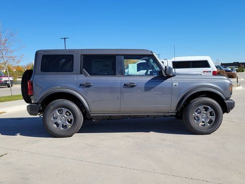 New 2025 Ford Bronco Big Bend image 2