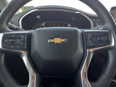 Used 2023 Chevrolet Blazer LT image 18