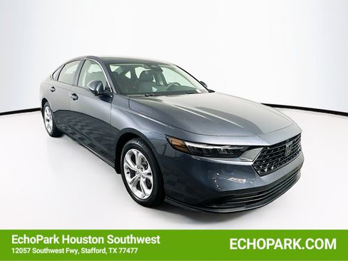 Used 2025 Honda Accord LX image 1