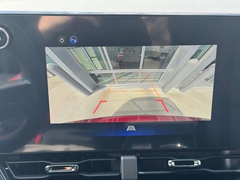 New 2026 Chevrolet Equinox RS AWD/4WD image 4
