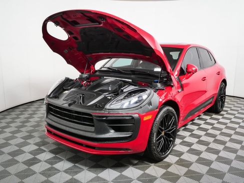 Certified 2022 Porsche Macan GTS AWD/4WD image 34