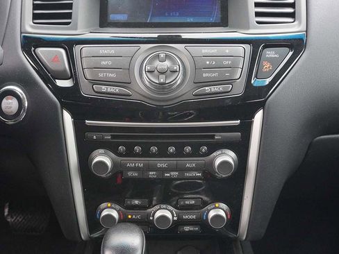 Used 2016 Nissan Pathfinder SV w/ Trailer Tow Package AWD/4WD image 47