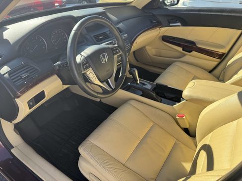 Used 2012 Honda Crosstour EX-L image 12