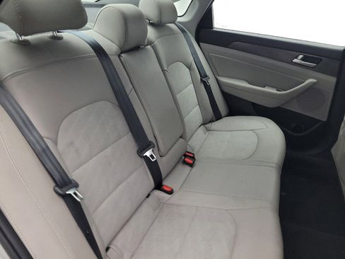 Used 2017 Hyundai Sonata Sport w/ Value Edition Package 02 image 19