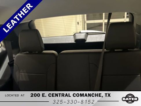 Used 2021 Chevrolet Traverse LT w/ LT Premium Package image 25