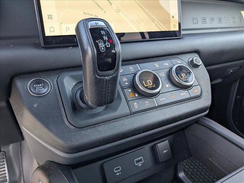 Used 2023 Land Rover Defender 130 X AWD/4WD image 11