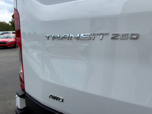 New 2025 Ford Transit 250 250 Low Roof All Wheel Drive image 27