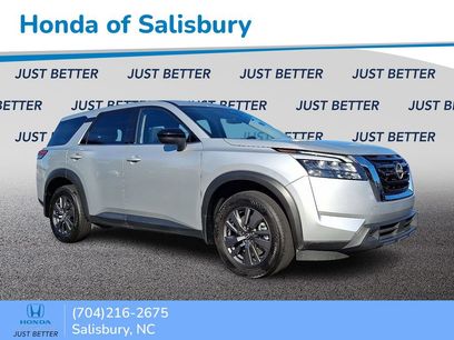 Used 2023 Nissan Pathfinder S