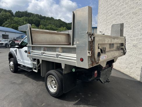 Used 2019 Ford F550 4x4 Regular Cab Super Duty image 5
