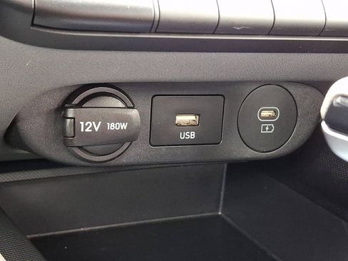 Certified 2024 Hyundai Elantra SEL image 24