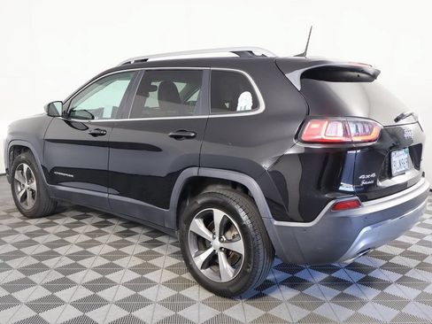 Used 2021 Jeep Cherokee Limited AWD/4WD image 6