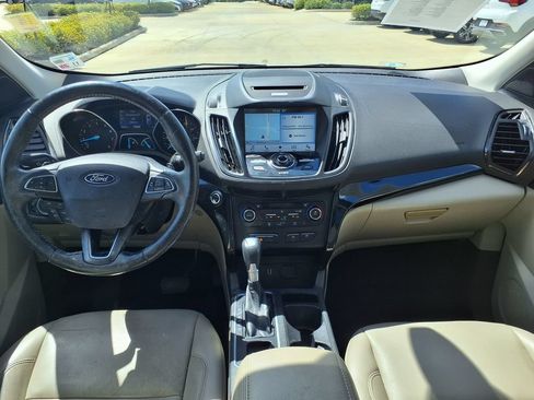 Used 2017 Ford Escape Titanium FWD image 25
