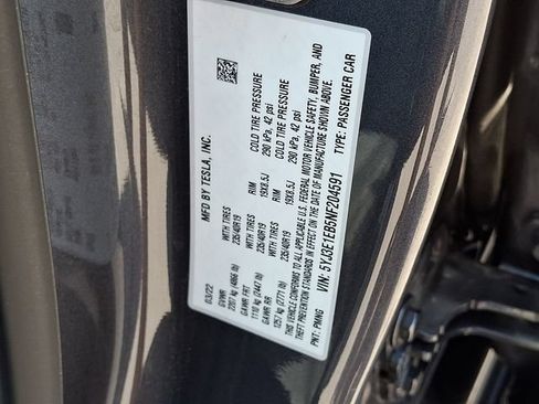Used 2022 Tesla Model 3 Long Range AWD/4WD image 27