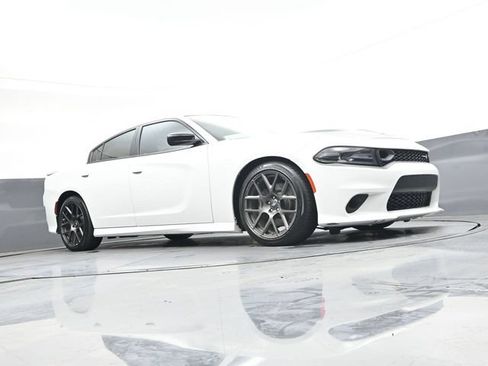 Used 2019 Dodge Charger Scat Pack w/ Plus Group RWD image 32