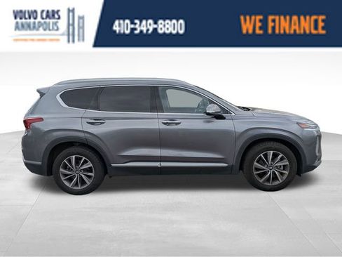 Used 2019 Hyundai Santa Fe Ultimate image 9