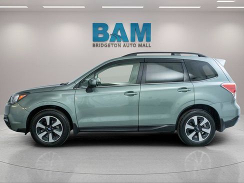 Used 2018 Subaru Forester 2.5i Limited AWD/4WD image 4