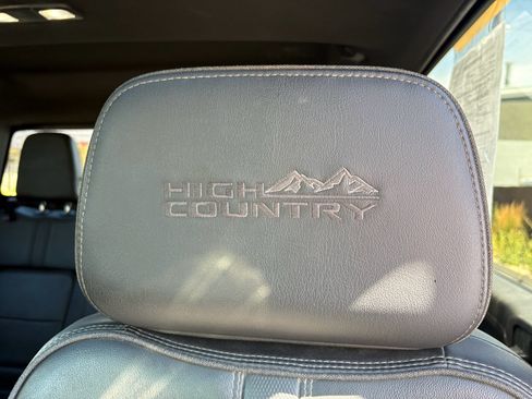 Used 2022 Chevrolet Silverado 3500 High Country AWD/4WD image 17