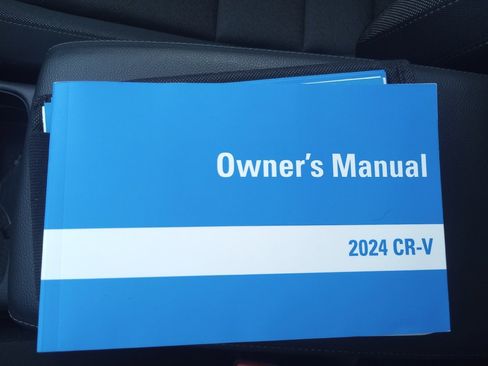 Used 2024 Honda CR-V LX image 38
