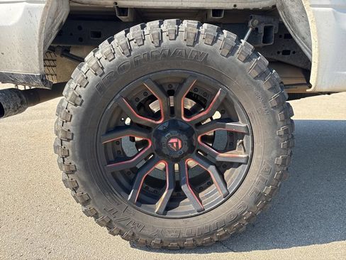 Used 2018 Ford F150 XL w/ Equipment Group 101A Mid AWD/4WD image 12
