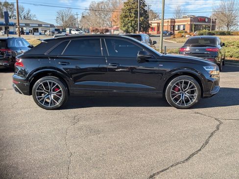 Used 2019 Audi Q8 Premium Plus image 2