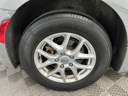 Used 2023 Chrysler Pacifica Touring-L FWD image 20