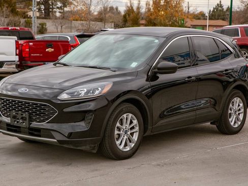 Used 2022 Ford Escape SE w/ Convenience Package image 9