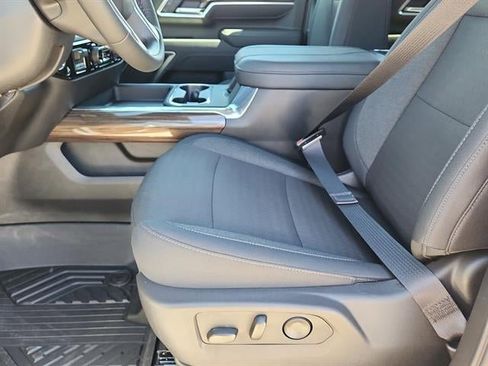 New 2026 Chevrolet Silverado 2500 LT w/ All Star Edition AWD/4WD image 8
