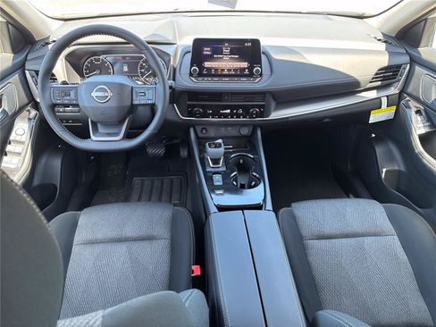 New 2026 Nissan Rogue SV w/ Cold Weather Package FWD image 13