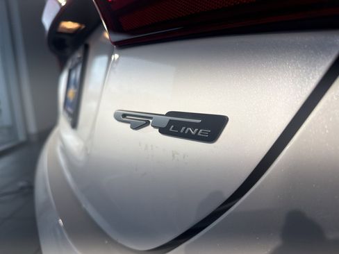 Used 2024 Kia Forte GT-Line w/ GT-Line Premium Package image 10