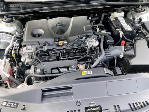 Used 2022 Toyota Camry LE image 34