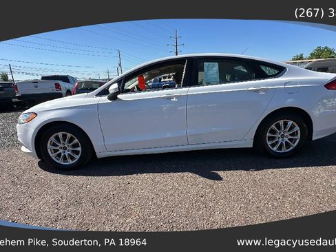 Used 2018 Ford Fusion S FWD image 4