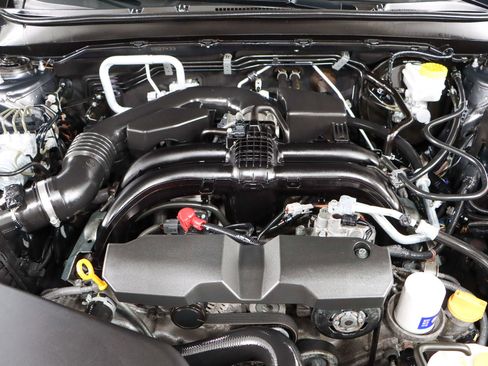 Used 2019 Subaru Outback 2.5i Limited image 31