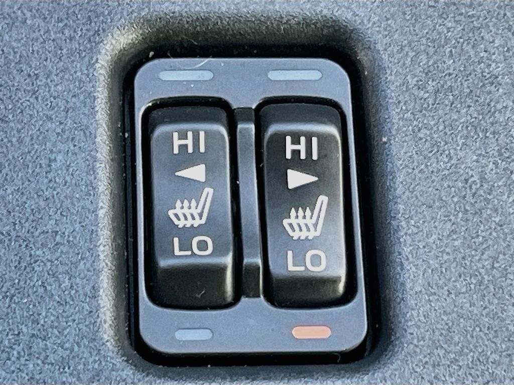 Used 2025 Toyota GR86 Premium w/ ALL Weather Mat Package (TMS) RWD image 19