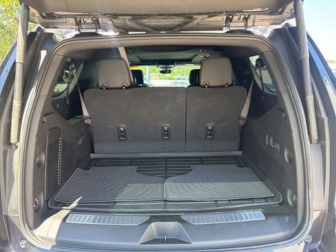 Used 2025 Chevrolet Suburban RST w/ Advanced Technology Package AWD/4WD image 22