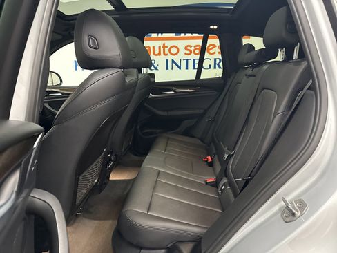 Used 2018 BMW X3 xDrive30i w/ Convenience Package image 11