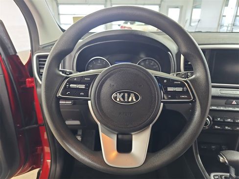 Used 2021 Kia Sportage LX image 22