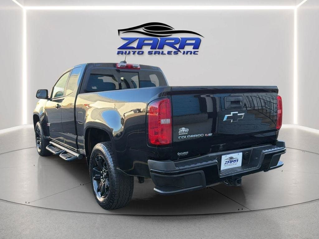 Used 2018 Chevrolet Colorado Z71 w/ Z71 Midnight Edition AWD/4WD image 5
