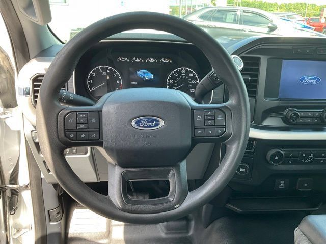 Used 2021 Ford F150 XL w/ Equipment Group 101A High RWD image 3