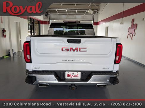 Used 2024 GMC Sierra 1500 SLT w/ SLT Premium Plus Package AWD/4WD image 3