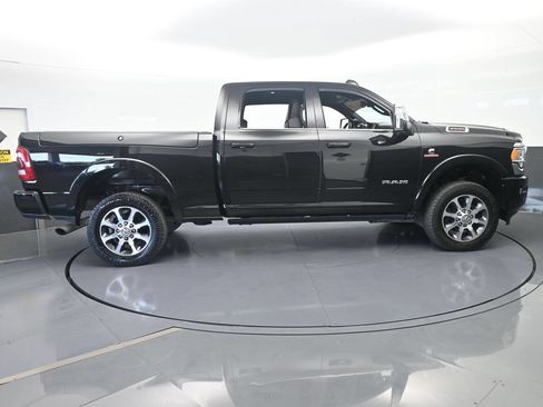 Used 2024 RAM 2500 Limited AWD/4WD image 7