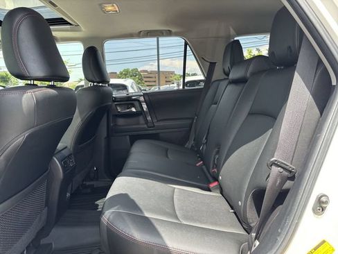 Used 2021 Toyota 4Runner TRD Off-Road Premium w/ Moonroof Package AWD/4WD image 22