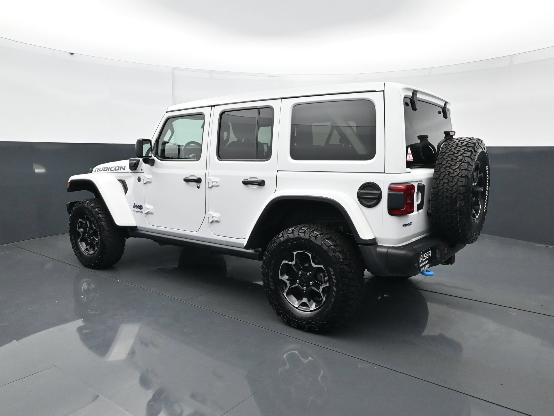 Used 2021 Jeep Wrangler Unlimited Rubicon 4xe w/ Steel Bumper Group AWD/4WD image 4