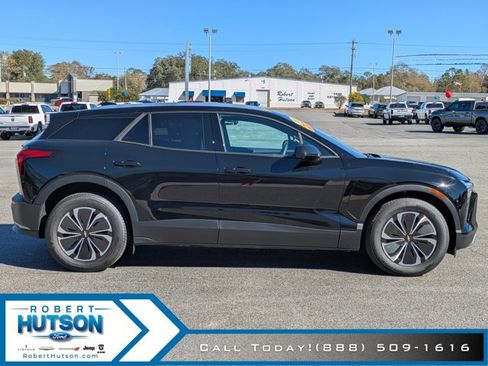 Used 2024 Chevrolet Blazer EV LT image 5