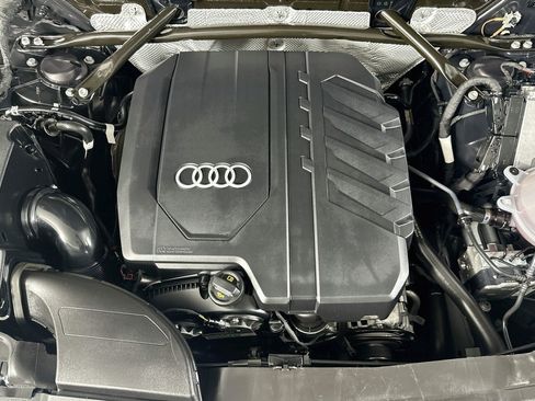 Used 2023 Audi Q5 2.0T Premium Plus AWD/4WD image 12