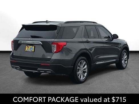 Used 2020 Ford Explorer XLT w/ Equipment Group 202A image 6
