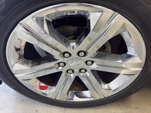 Used 2018 Chevrolet Tahoe Premier image 33