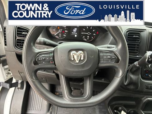 Used 2023 RAM ProMaster 3500 FWD image 14